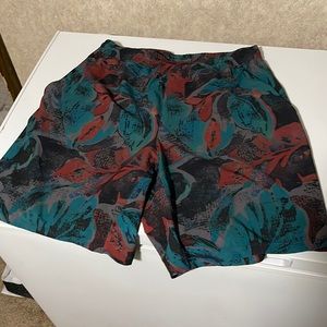 Lululemon Men’s pacebreaker 9” linerless shorts